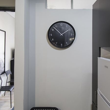 Petite Apartment เอเธนส์ ภายนอก รูปภาพ