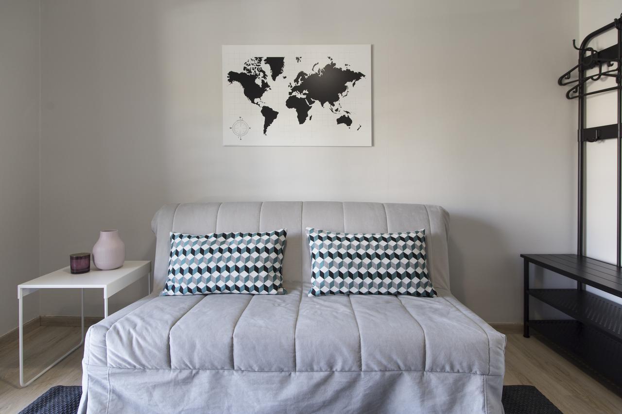 Petite Apartment เอเธนส์ ภายนอก รูปภาพ